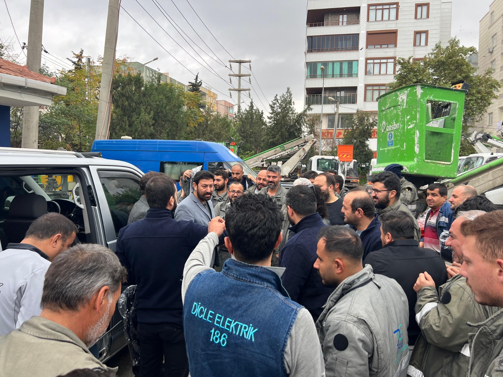 WhatsApp Image 2023-11-23 at 13-25-33