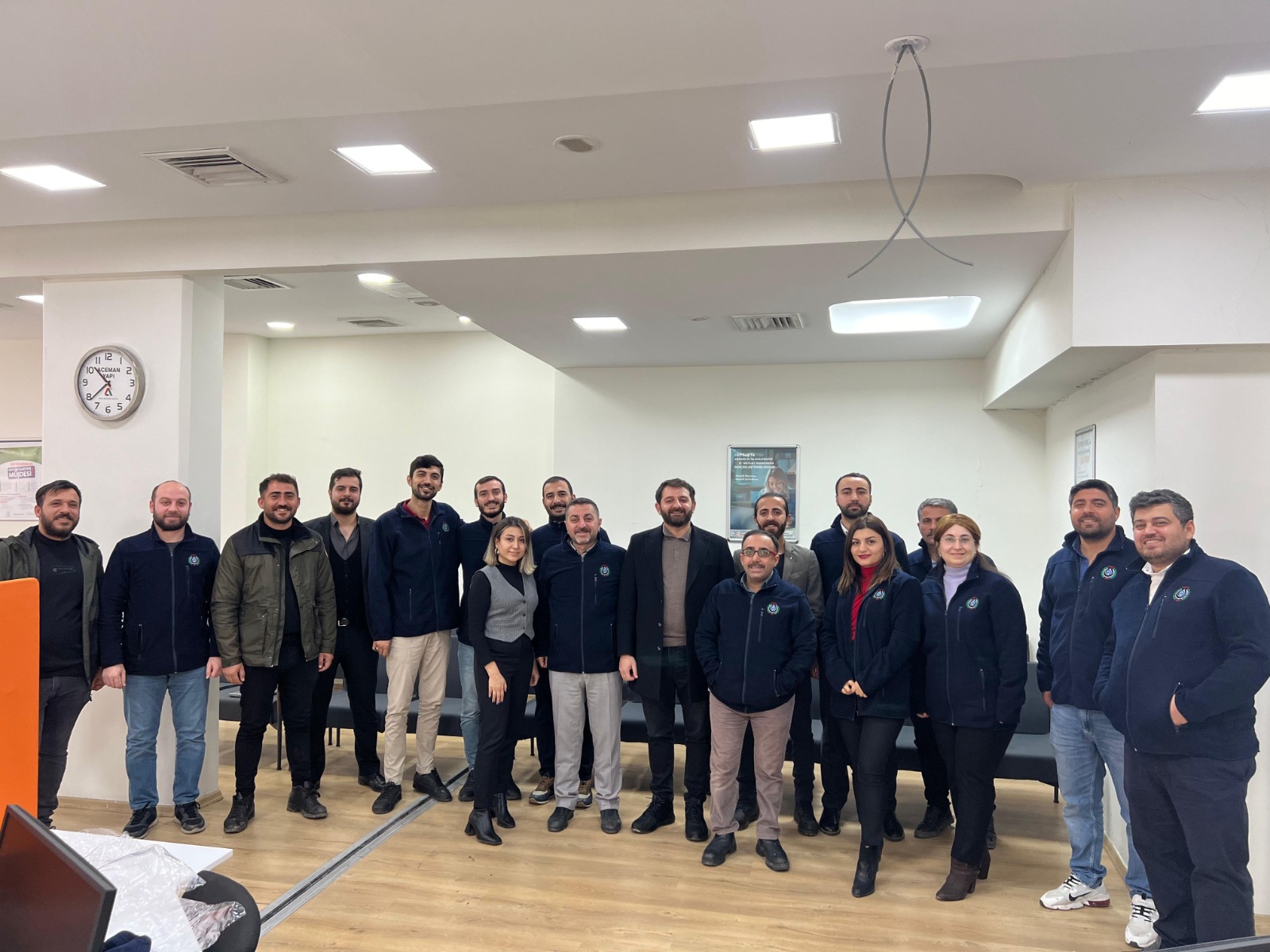 WhatsApp Image 2023-11-28 at 10-07-46 (3)