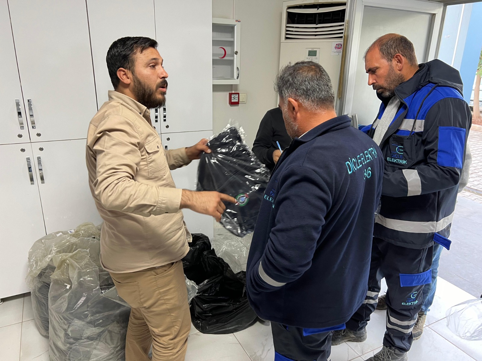 WhatsApp Image 2023-11-28 at 10-07-46