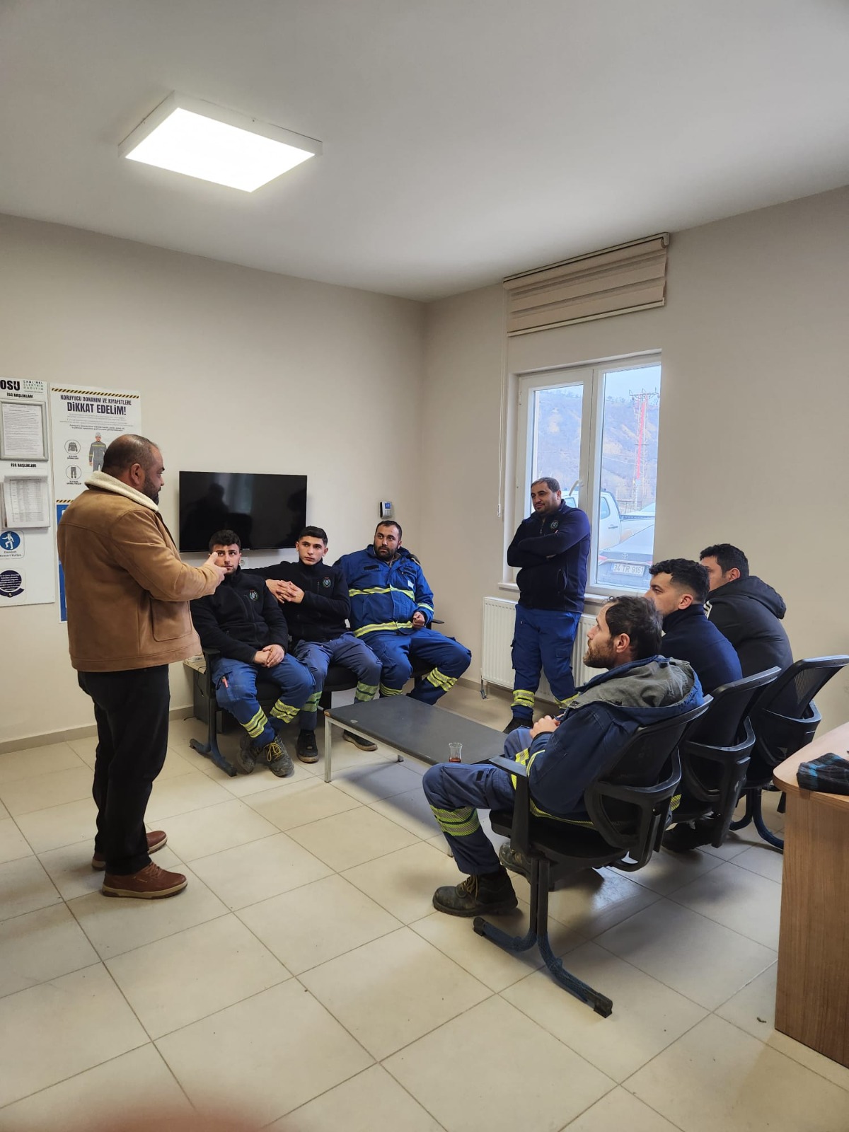 WhatsApp Image 2025-02-07 at 10-50-44