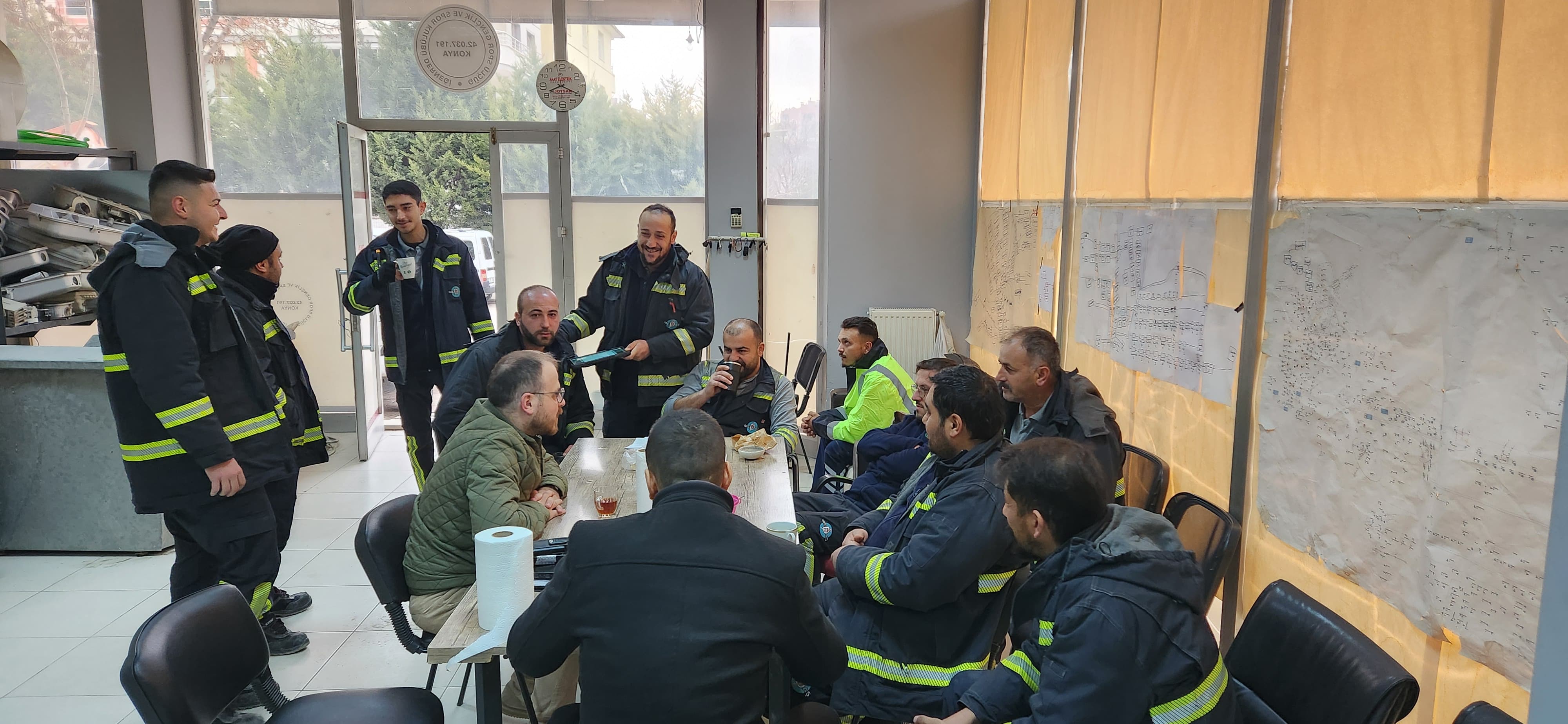 WhatsApp Image 2025-03-07 at 12-04-10 (1)