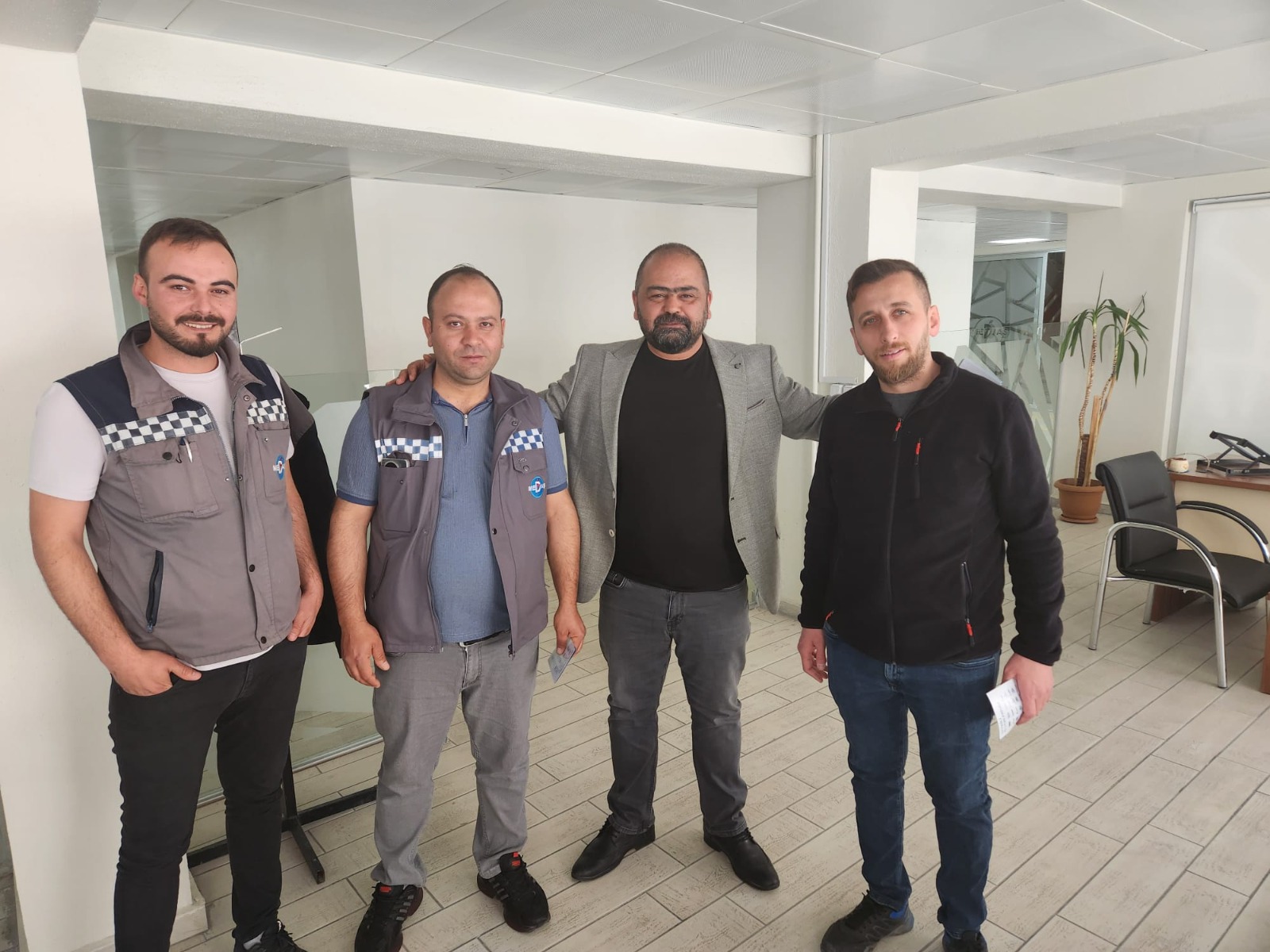 WhatsApp Image 2025-05-13 at 13-54-06