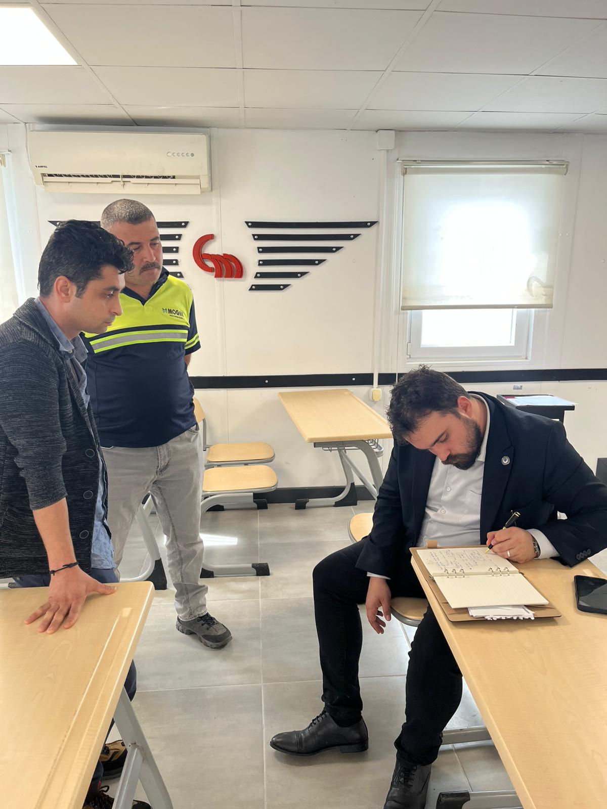 WhatsApp Image 2025-10-09 at 10-01-02 (1)