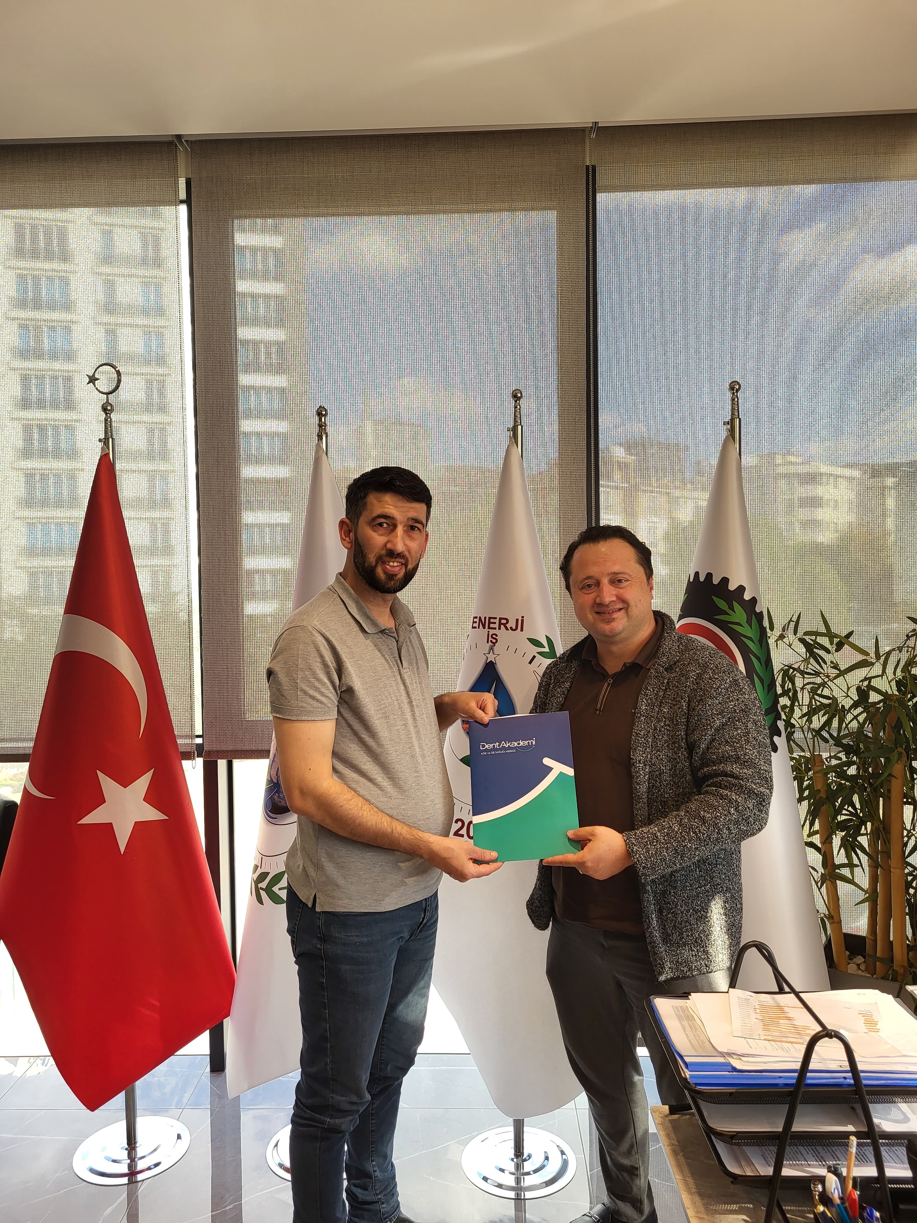 WhatsApp Image 2025-10-22 at 09-13-27 (1)