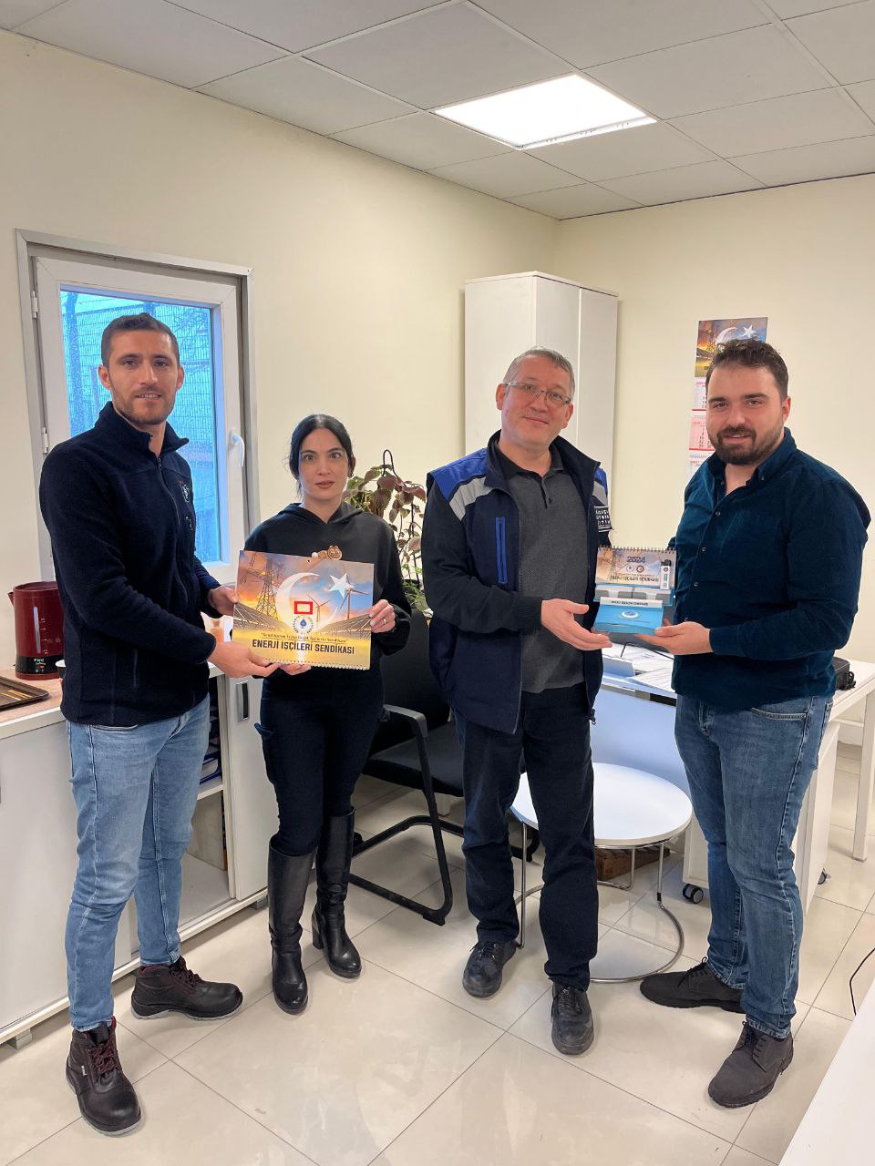 photo_6026254225333403536_y